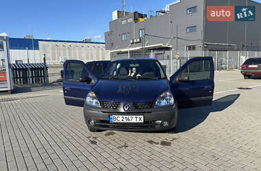 Хетчбек Renault Clio 2003 в 