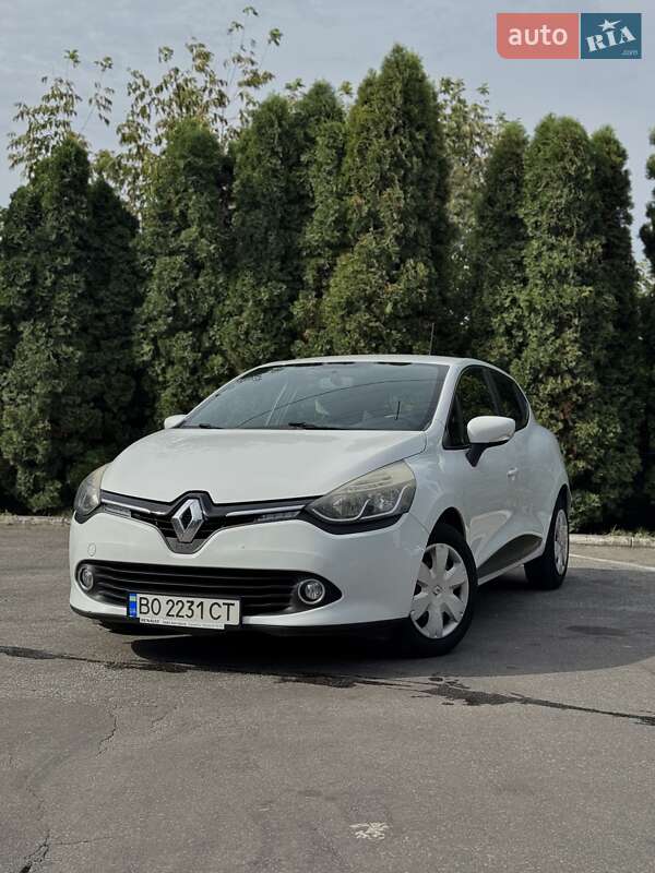 Хетчбек Renault Clio 2016 в 