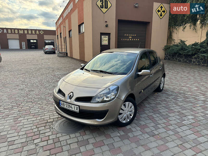 Хетчбек Renault Clio 2008 в Рівному