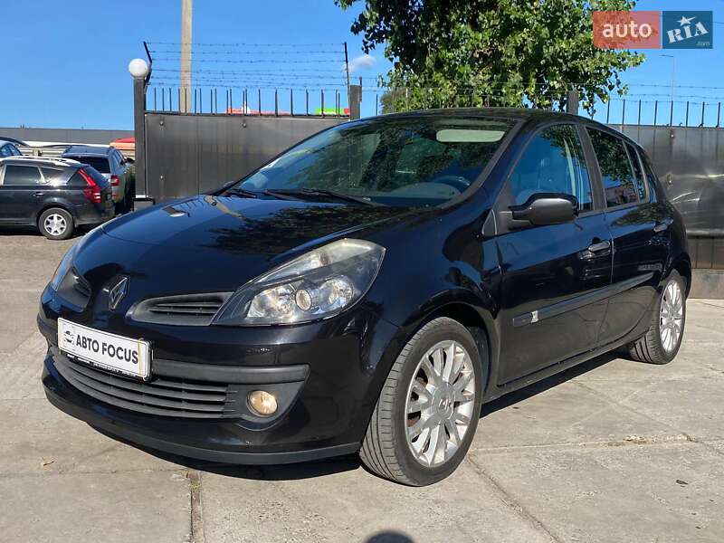 Хэтчбек Renault Clio 2007 в Киеве