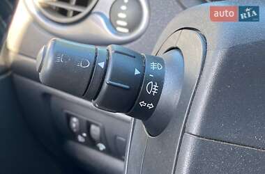 Хэтчбек Renault Clio 2007 в 