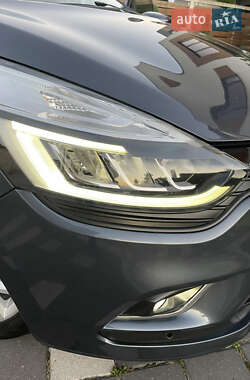 Универсал Renault Clio 2017 в 