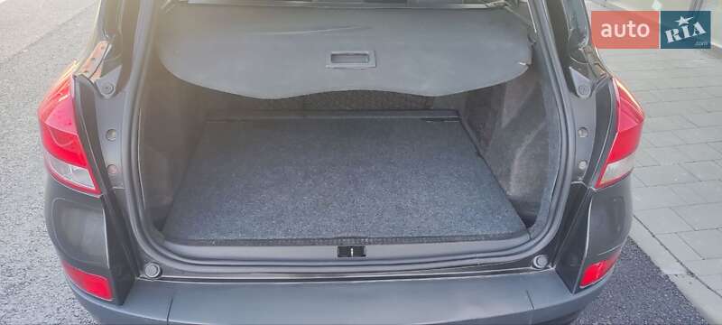 Хэтчбек Renault Clio 2009 в Львове