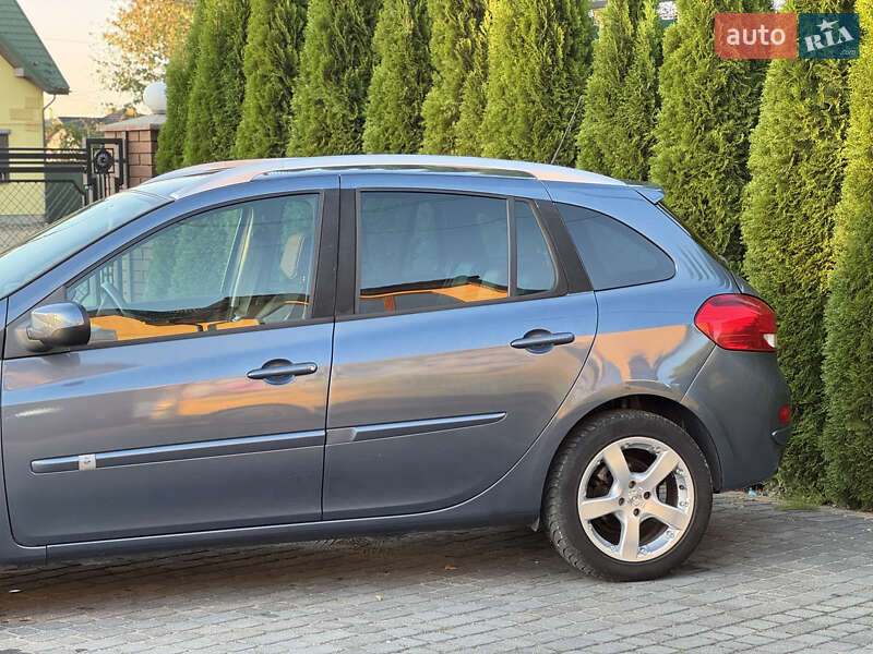 Универсал Renault Clio 2009 в Самборе