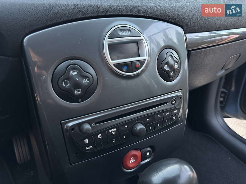 Универсал Renault Clio 2009 в Самборе