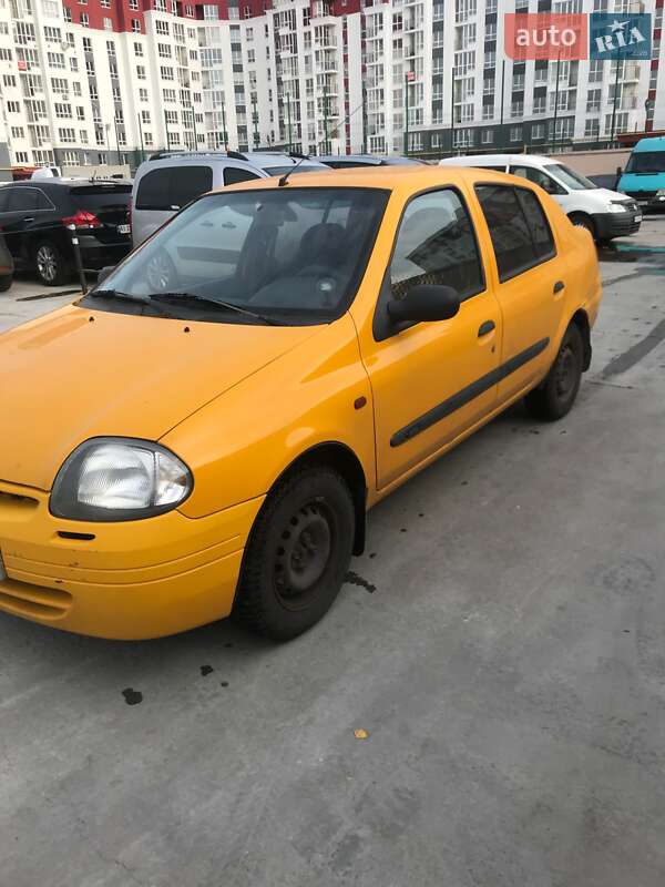 Хэтчбек Renault Clio 2001 в Киеве