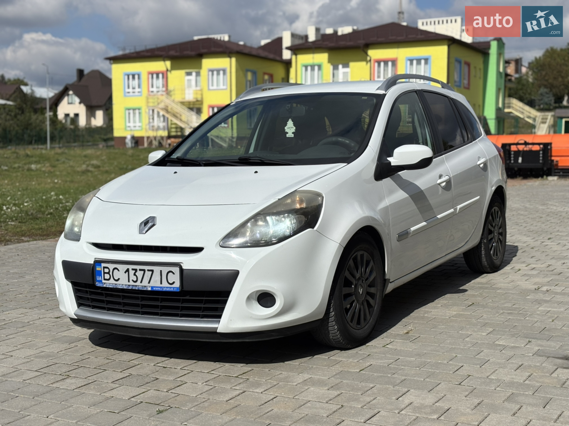 2012 Renault Clio - мініатюра 2