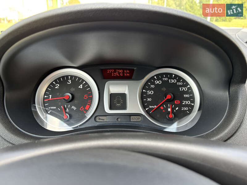Универсал Renault Clio 2012 в Львове