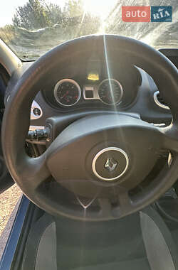 Универсал Renault Clio 2010 в 