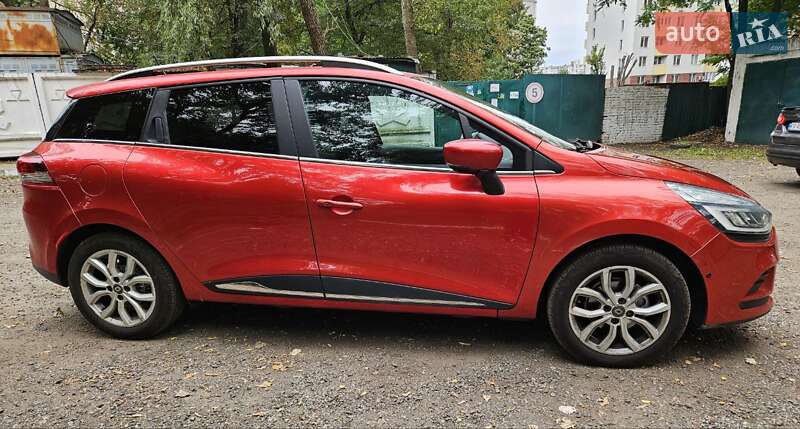 Универсал Renault Clio 2018 в Киеве