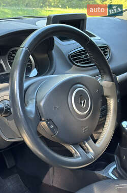 Хетчбек Renault Clio 2011 в 