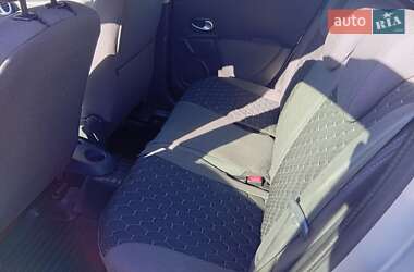 Універсал Renault Clio 2010 в 