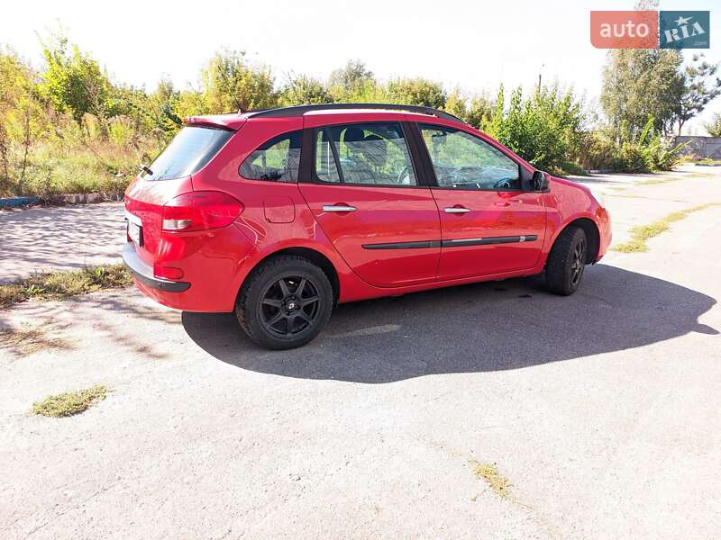 Универсал Renault Clio 2009 в Белой Церкви