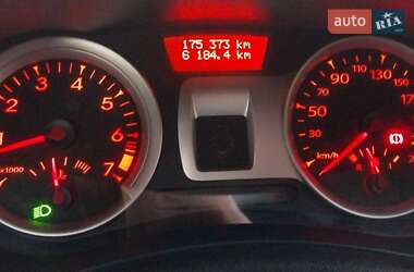 Универсал Renault Clio 2011 в 