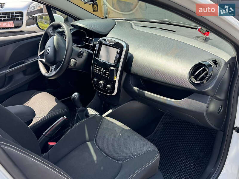 Универсал Renault Clio 2015 в Стрые
