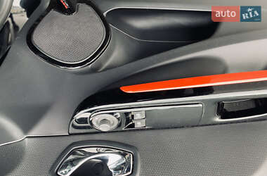 Хетчбек Renault Clio 2014 в 