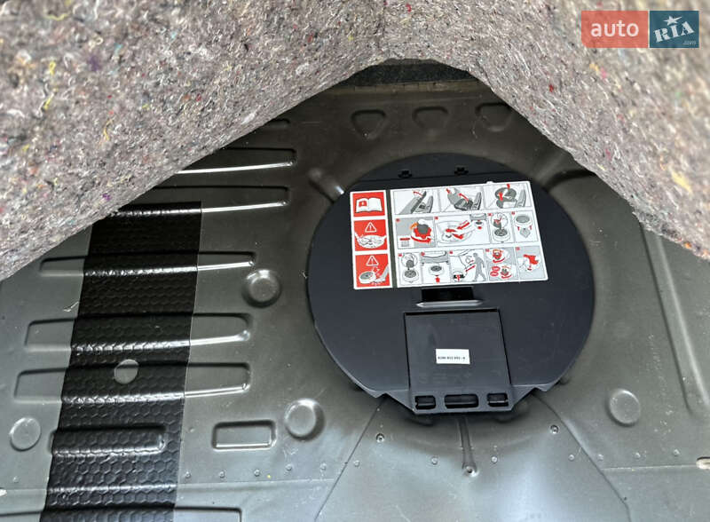 Универсал Renault Clio 2008 в Луцке