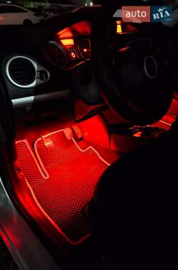 Универсал Renault Clio 2010 в 