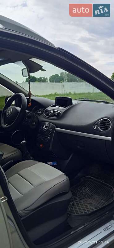 Универсал Renault Clio 2011 в Полонном