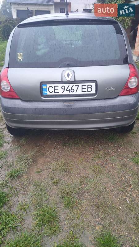 Хетчбек Renault Clio 2003 в Чернівцях