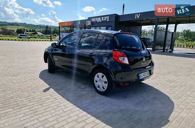Хетчбек Renault Clio 2012 в 