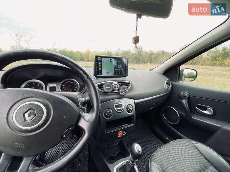 Универсал Renault Clio 2010 в Борисполе