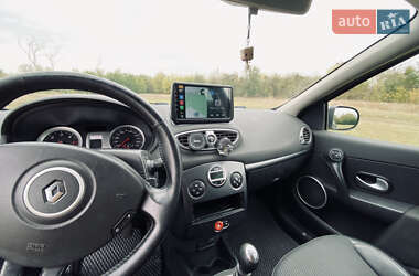 Универсал Renault Clio 2010 в 