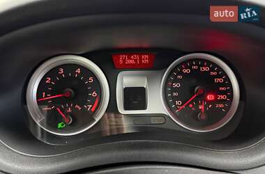 Хэтчбек Renault Clio 2007 в 