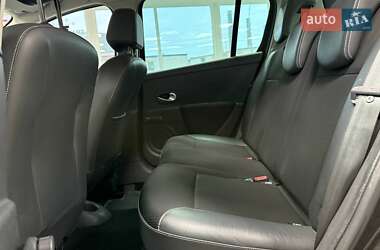 Хэтчбек Renault Clio 2007 в 