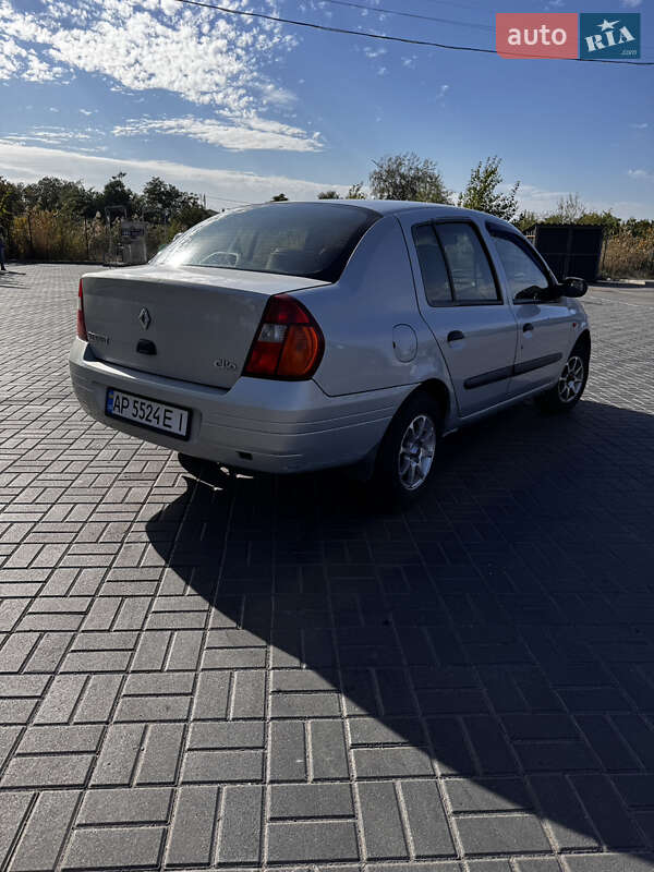 Хэтчбек Renault Clio 2001 в Днепре