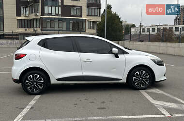 Хэтчбек Renault Clio 2015 в 