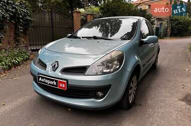 Хэтчбек Renault Clio 2007 в Киеве