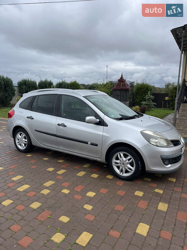 Хэтчбек Renault Clio 2008 в Богородчанах