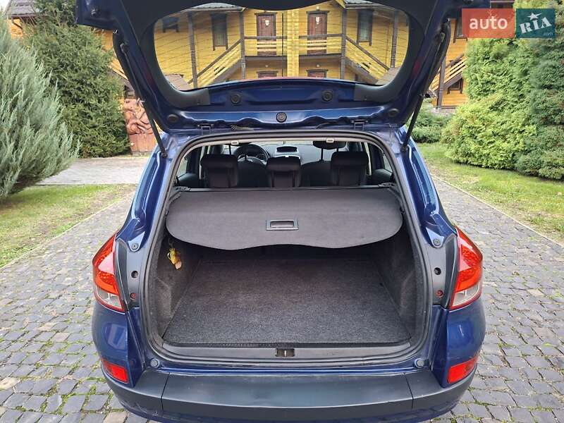 Универсал Renault Clio 2008 в Ровно