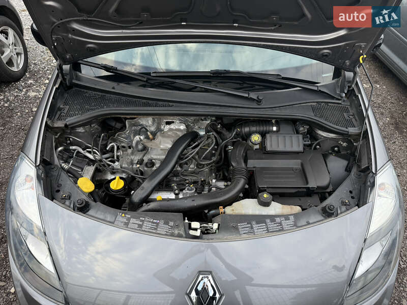 Универсал Renault Clio 2011 в Ровно фото 37 Универсал Renault Clio 2011 в Ровно
