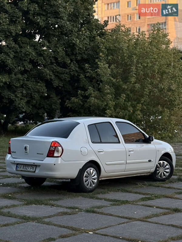 Седан Renault Clio 2008 в Киеве фото 4 Седан Renault Clio 2008 в Киеве