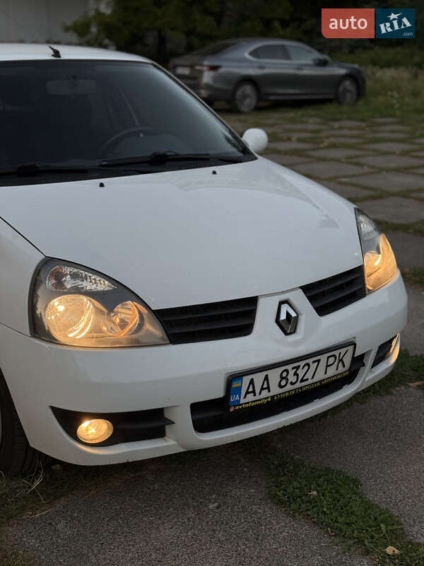 Седан Renault Clio 2008 в Киеве фото 9 Седан Renault Clio 2008 в Киеве