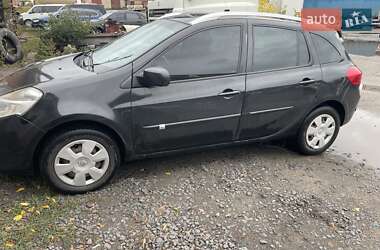 Хэтчбек Renault Clio 2009 в 