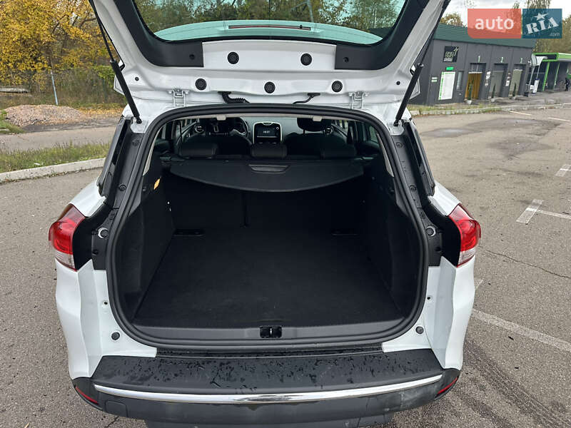 Хэтчбек Renault Clio 2016 в Киеве