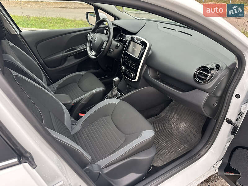 Хэтчбек Renault Clio 2016 в Киеве