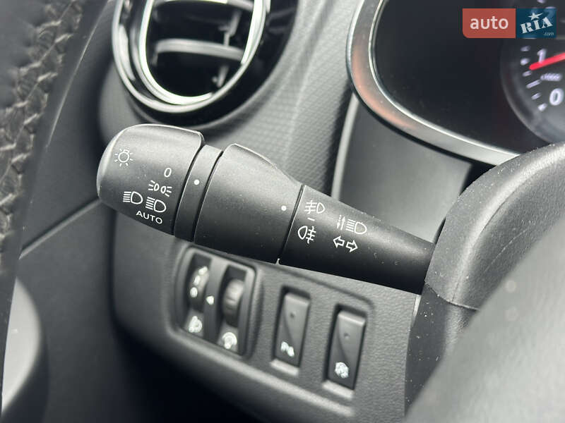 Хэтчбек Renault Clio 2016 в Киеве