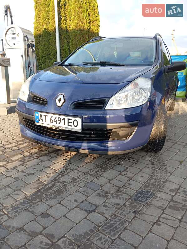 Универсал Renault Clio 2008 в Ивано-Франковске