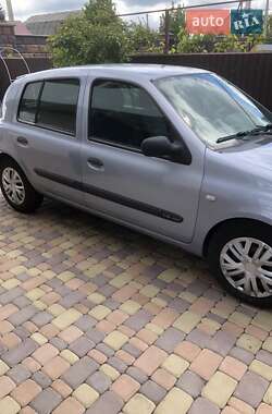 Хетчбек Renault Clio 2005 в 