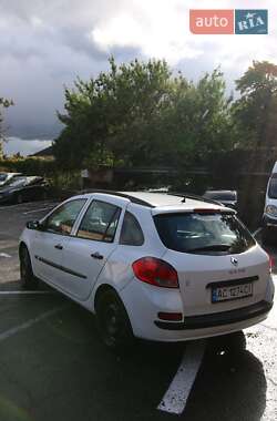 Хэтчбек Renault Clio 2009 в 