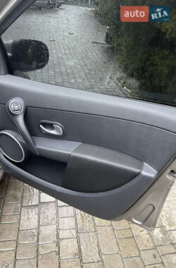 Універсал Renault Clio 2009 в 
