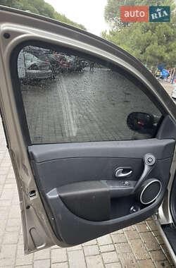Універсал Renault Clio 2009 в 