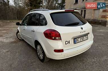 Универсал Renault Clio 2011 в 