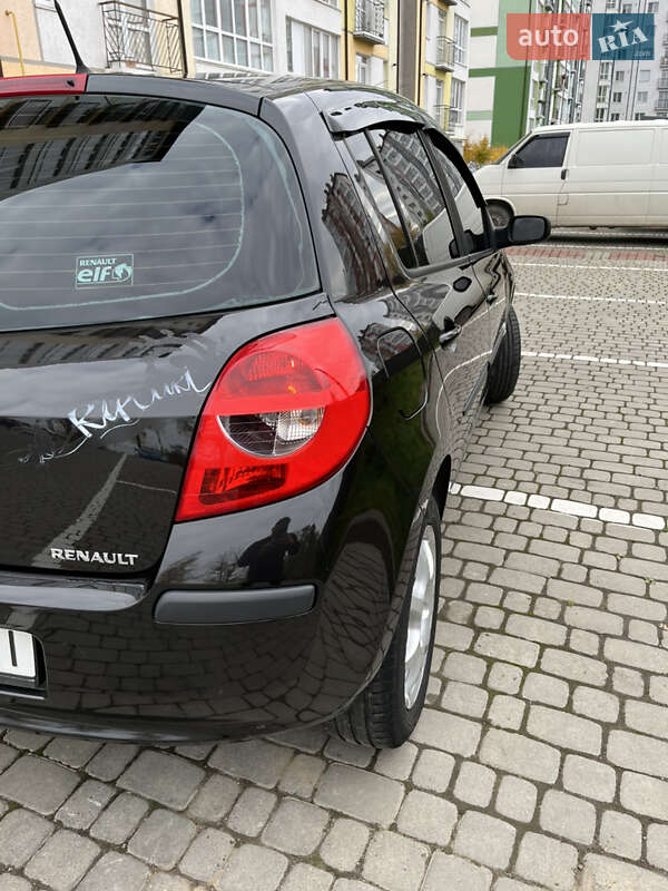 Хэтчбек Renault Clio 2007 в Ивано-Франковске фото 20 Хэтчбек Renault Clio 2007 в Ивано-Франковске