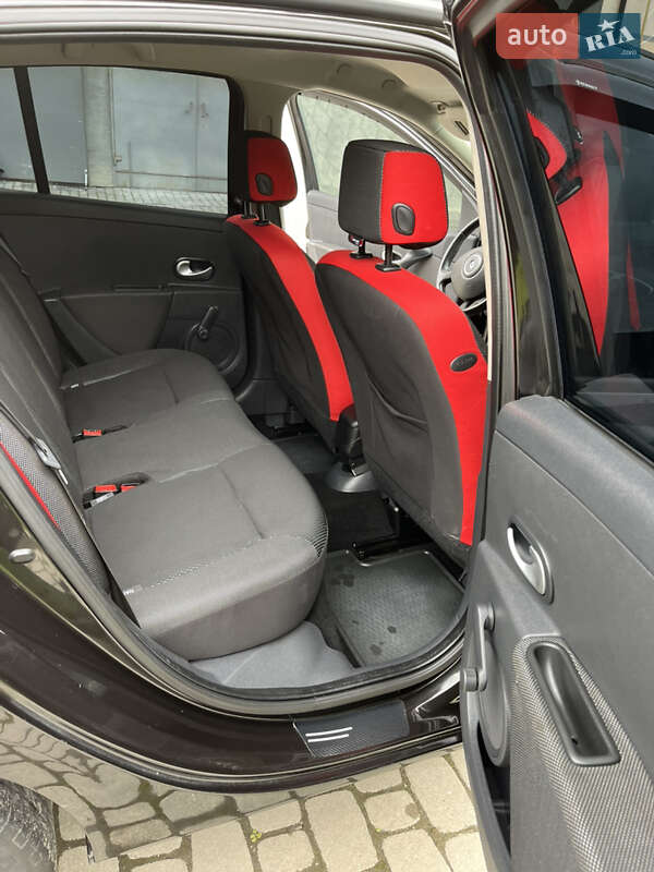 Хэтчбек Renault Clio 2007 в Ивано-Франковске фото 54 Хэтчбек Renault Clio 2007 в Ивано-Франковске