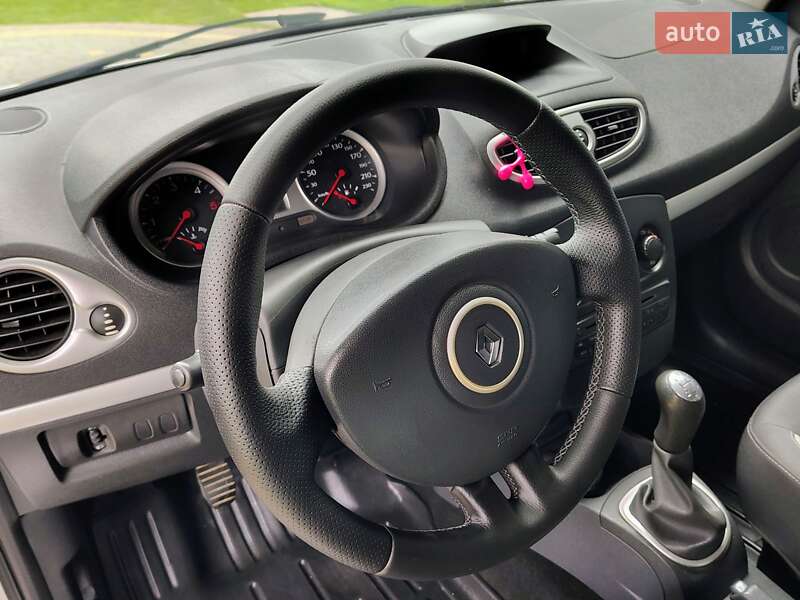 Хэтчбек Renault Clio 2010 в Бориславе